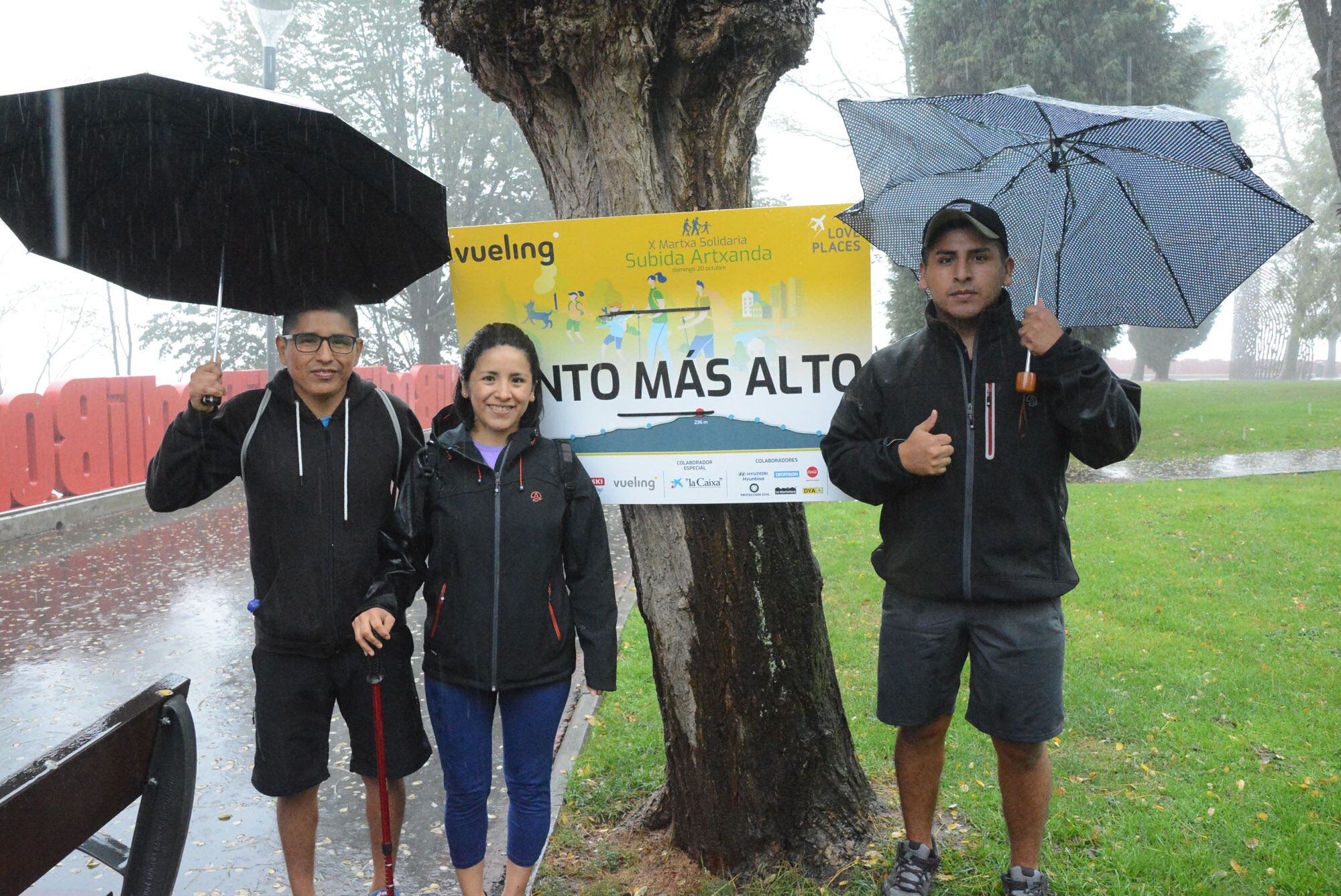Foto 34 de la avituallamiento y mirador - Galería de la Subida a Artxanda 2019